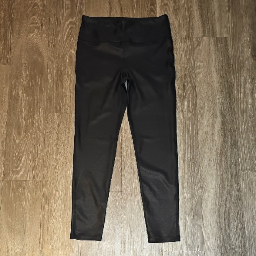 MR Basics Sz Large Womens Spandex Leggings. Black Pebble Print!! Dont Miss!